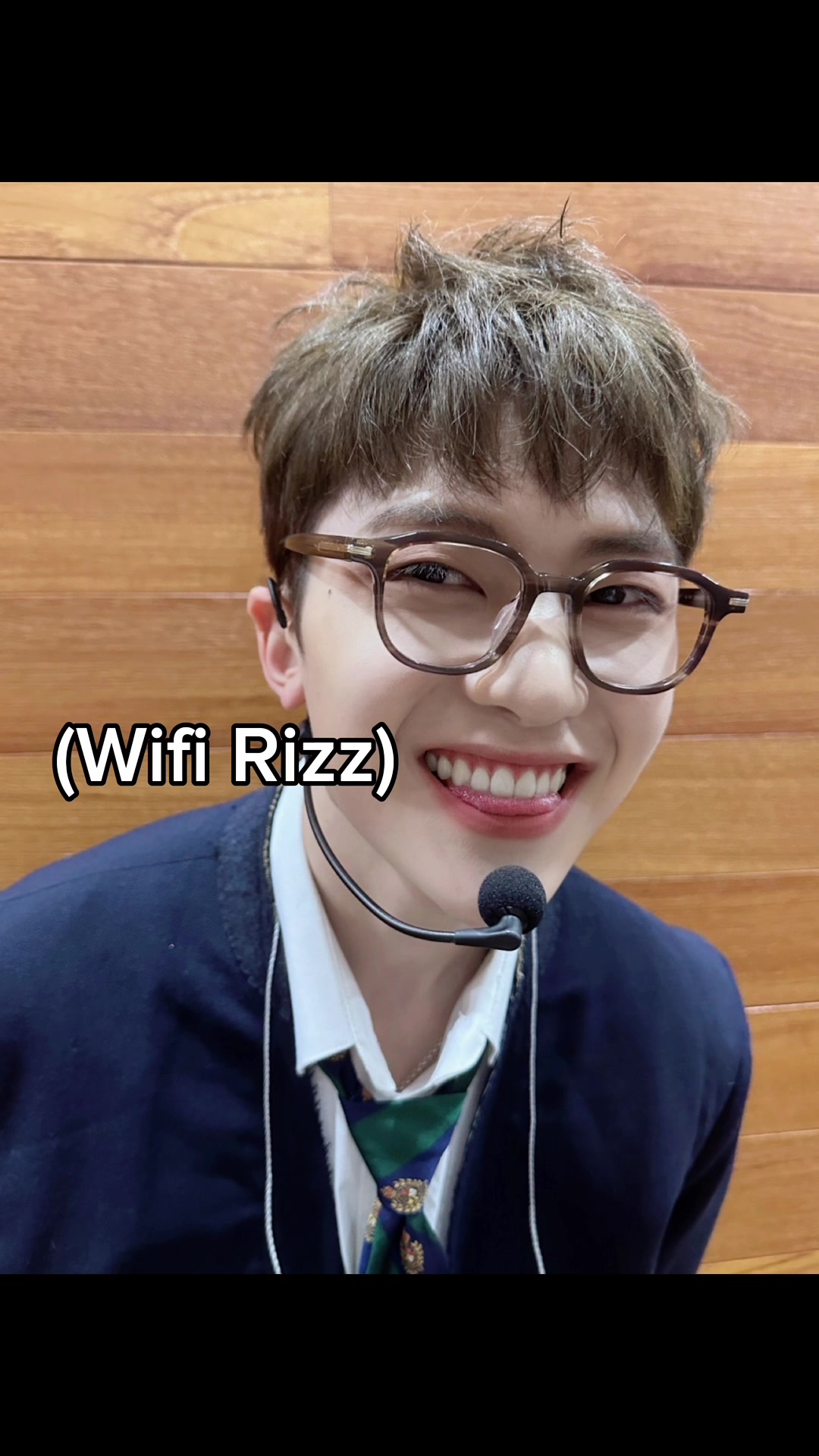 Rizz king strikes again 😉 #ZEROBASEONE #ZB1 #제로베이스원 #ZEROBASEONE오빠 #SEOKMATTHEW #석매튜  #diditwork? #wifirizz #thatconnection~ #rizzmaster