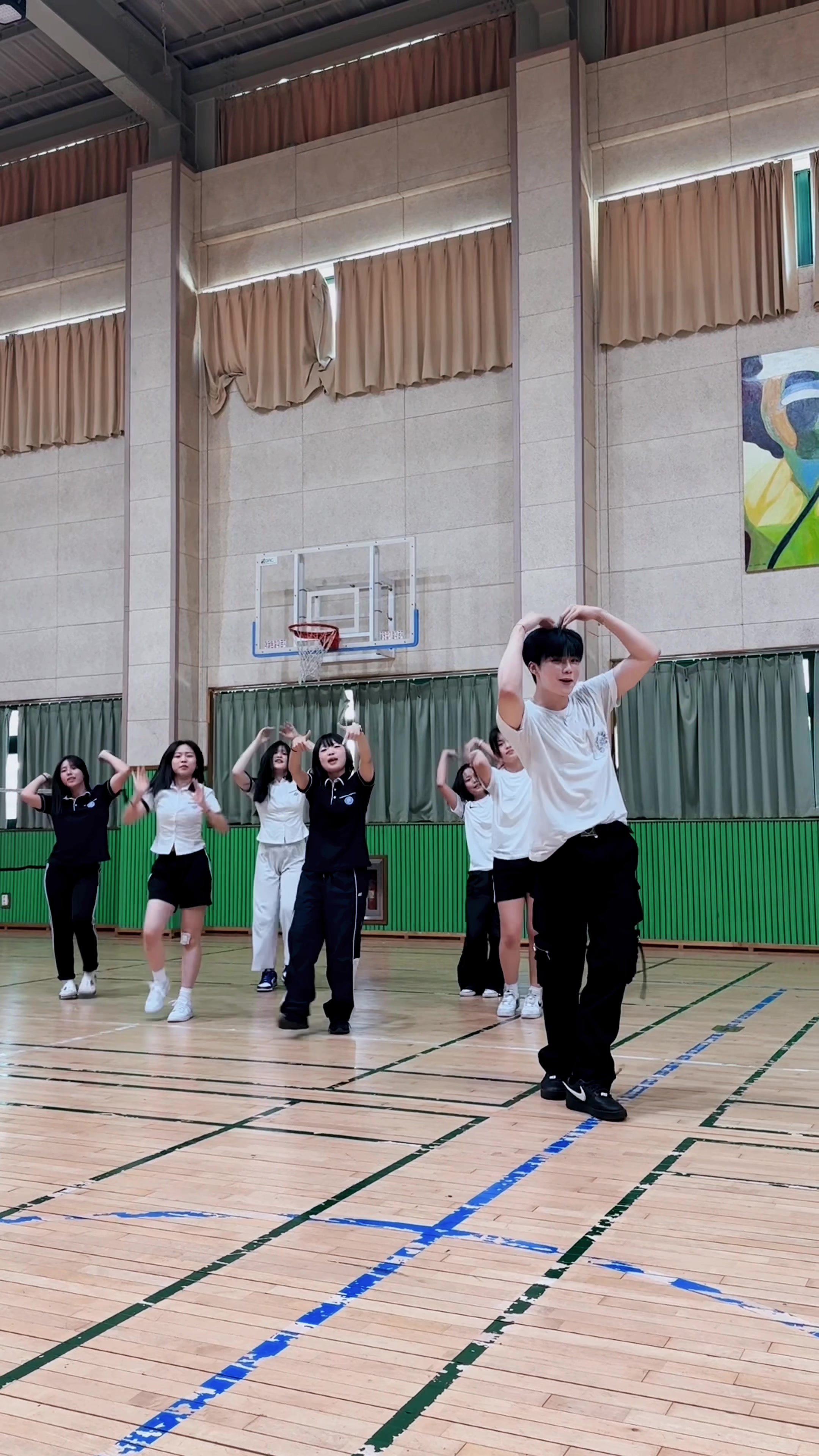 오산중학교 댄스부 워리어 2기와 8, 9기 SWEAT Challenge💦 #ZEROBASEONE #ZB1 #제로베이스원 #PARKGUNWOOK #박건욱 #You_had_me_at_HELLO #SWEAT #ZEROBASEONE_SWEAT #SWEAT_Challenge